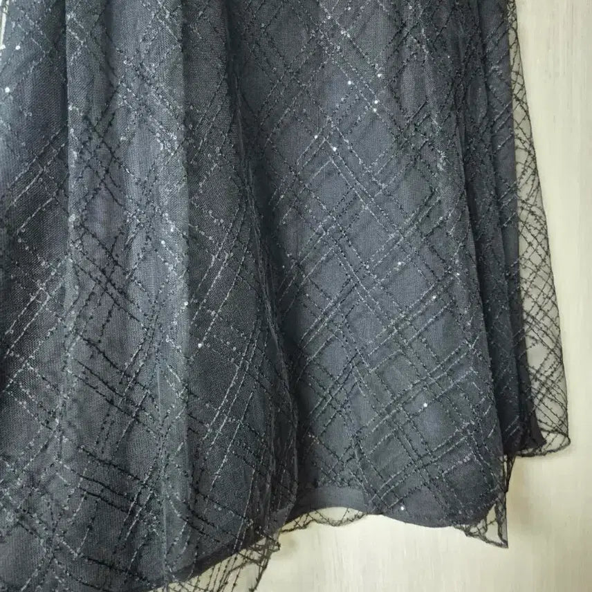 [SOLD OUT] (24년) 듀엘 롱스커트 레이스 블록 비딩스커트 55