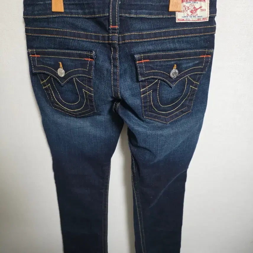 [SOLD OUT] 트루릴리전 빌리(BILLY) 슈퍼T 다크워싱 데님 (USA제조 / 30