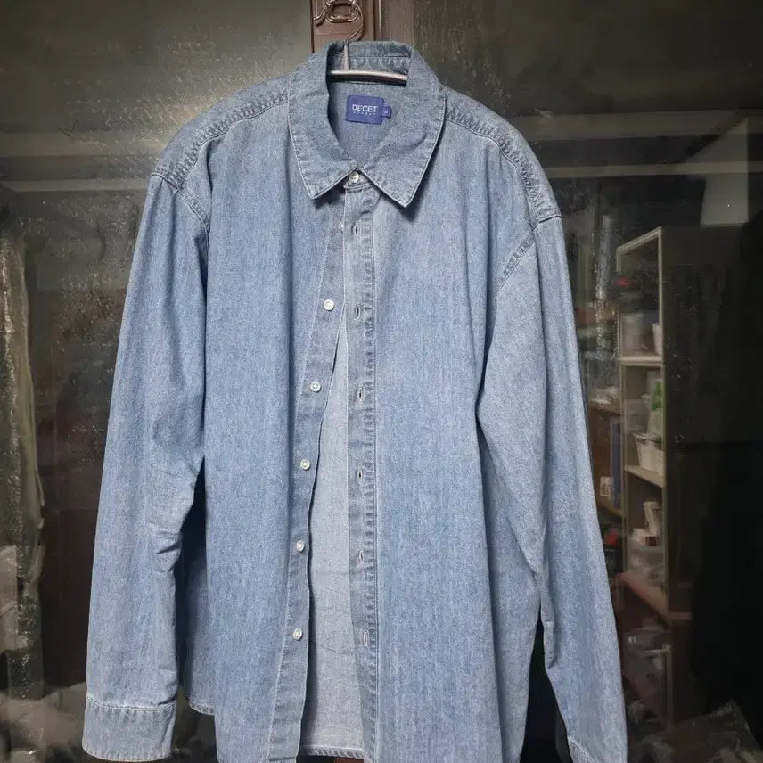 [SOLD OUT] 데케트 연청 데님 셔츠 L