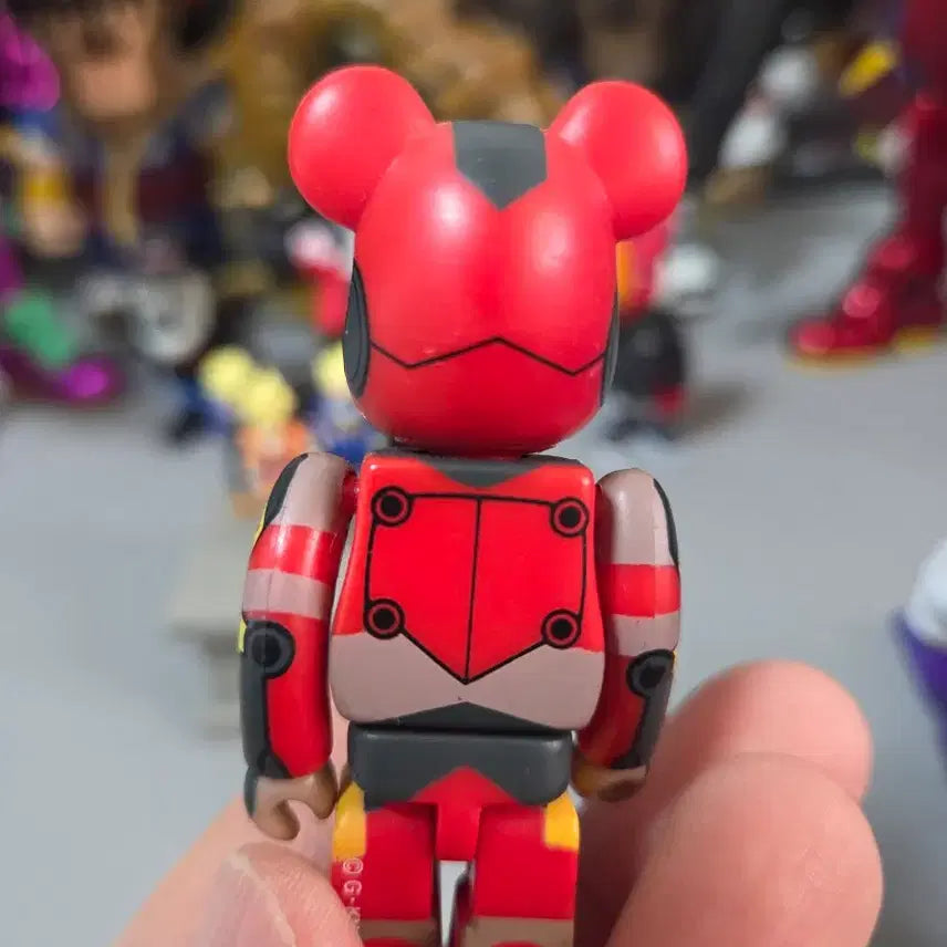 [SOLD OUT] 베어브릭 BE@RBRICK 그랜다간 변색이 있어서 싸게 팝니다.