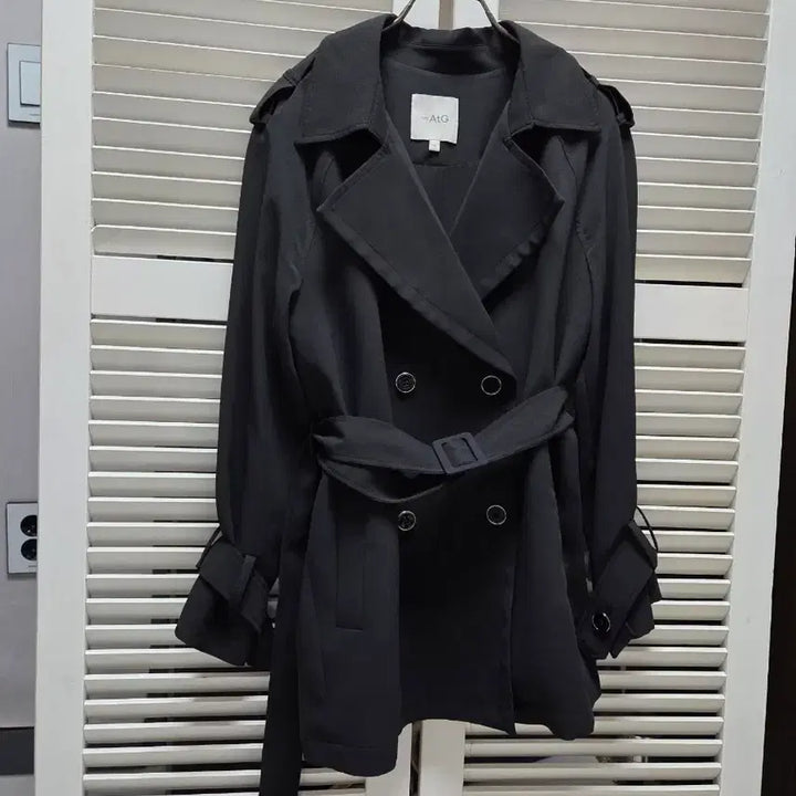 [SOLD OUT] 더엣지 트렌치반코트