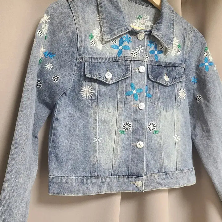 [BUNJANG] Embroidered Denim Jacket / 자수 청자켓