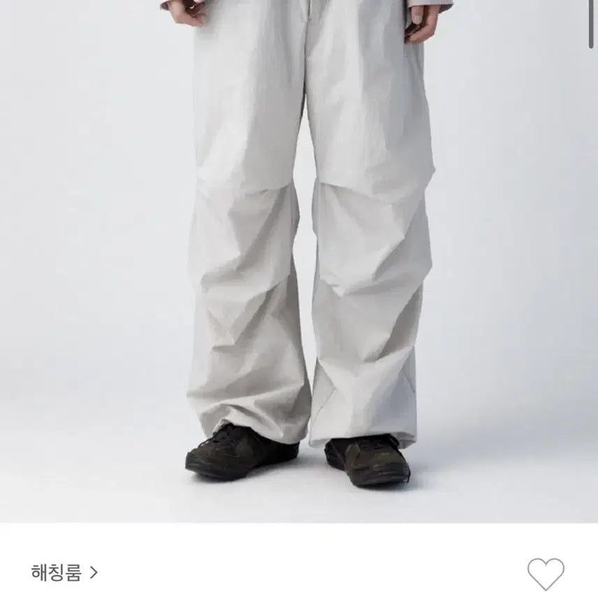 [SOLD OUT] [2] 해칭룸 스노우 오버 팬츠 라이트 그레이