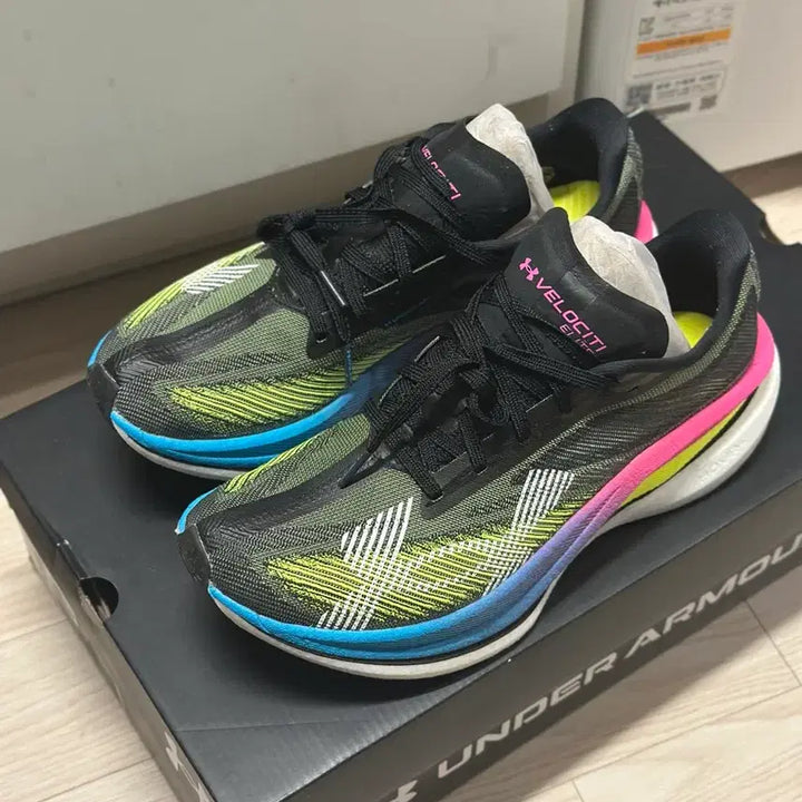 [BUNJANG] Under Armour Velocity Elite 3 Running Shoes / 언더아머 카본화 러닝화 UA 벨로시티 엘리트 3