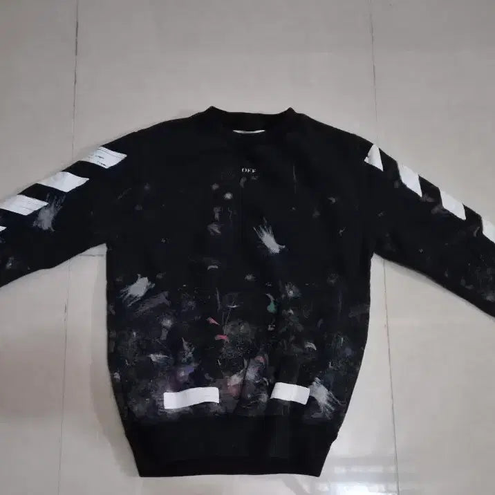 [SOLD OUT] 오프화이트 17FW 갤럭시 브러쉬 맨투맨
