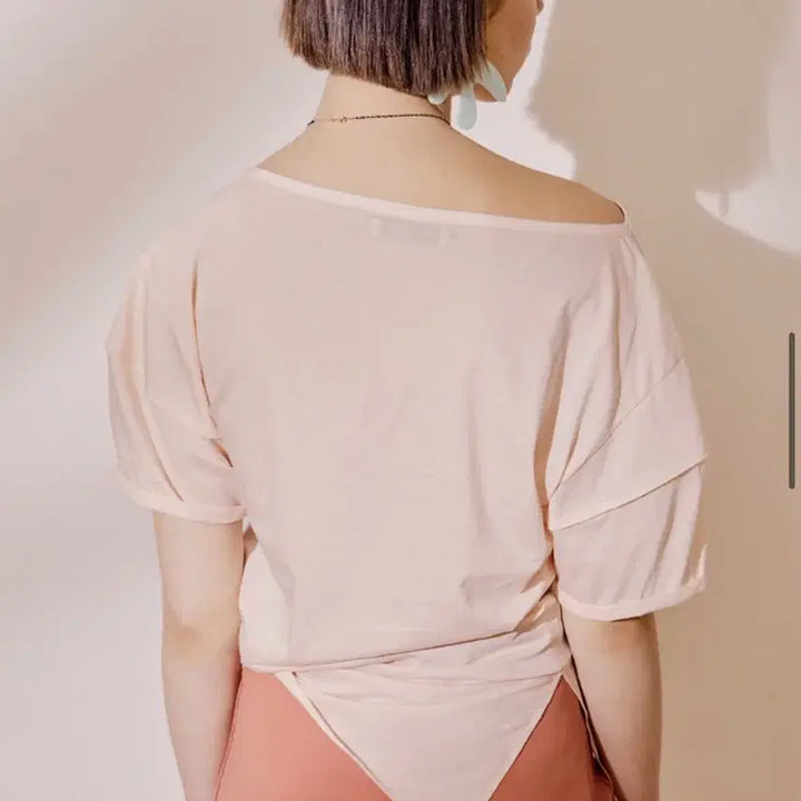 [BUNJANG] J. Chung Bell Sleeve Tee / 제이청 티셔츠 Bell Sleeve Tee