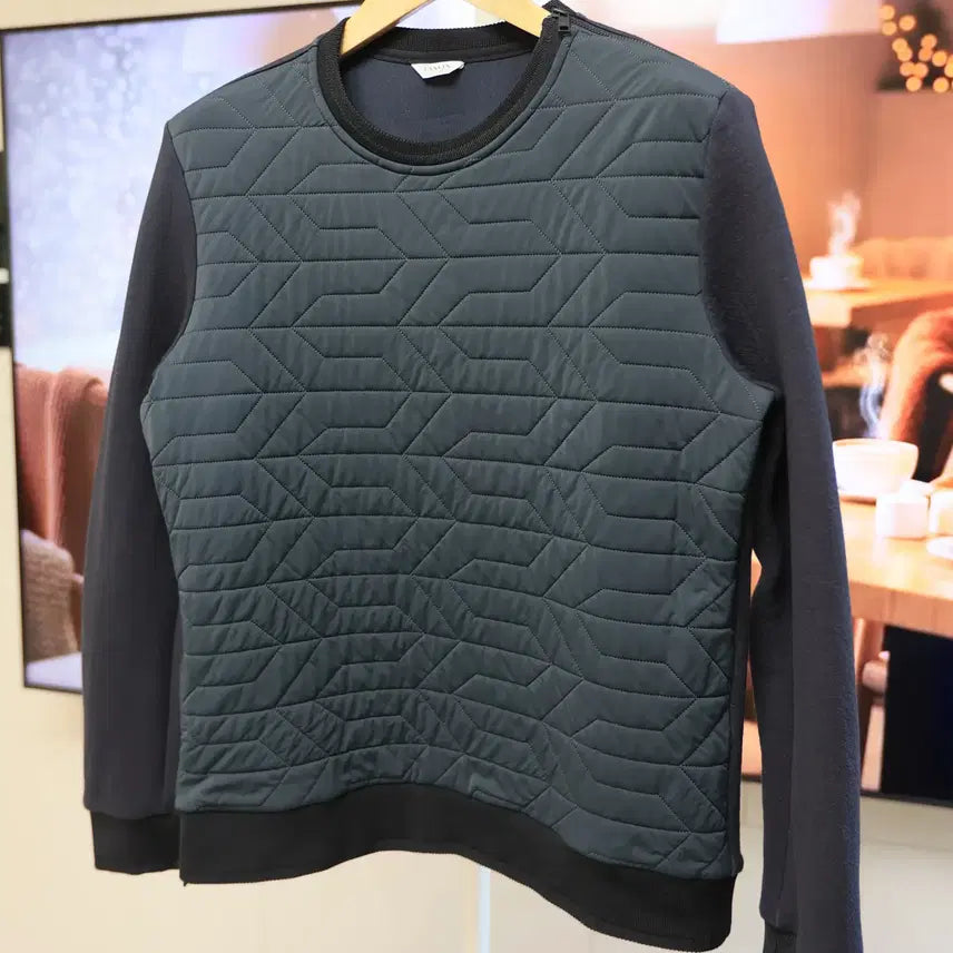 [BUNJANG] LANVIN SPORT Functional Black Sweatshirt / LANVIN 봄 가을 출근용으로 딱 좋은 옷입니다
