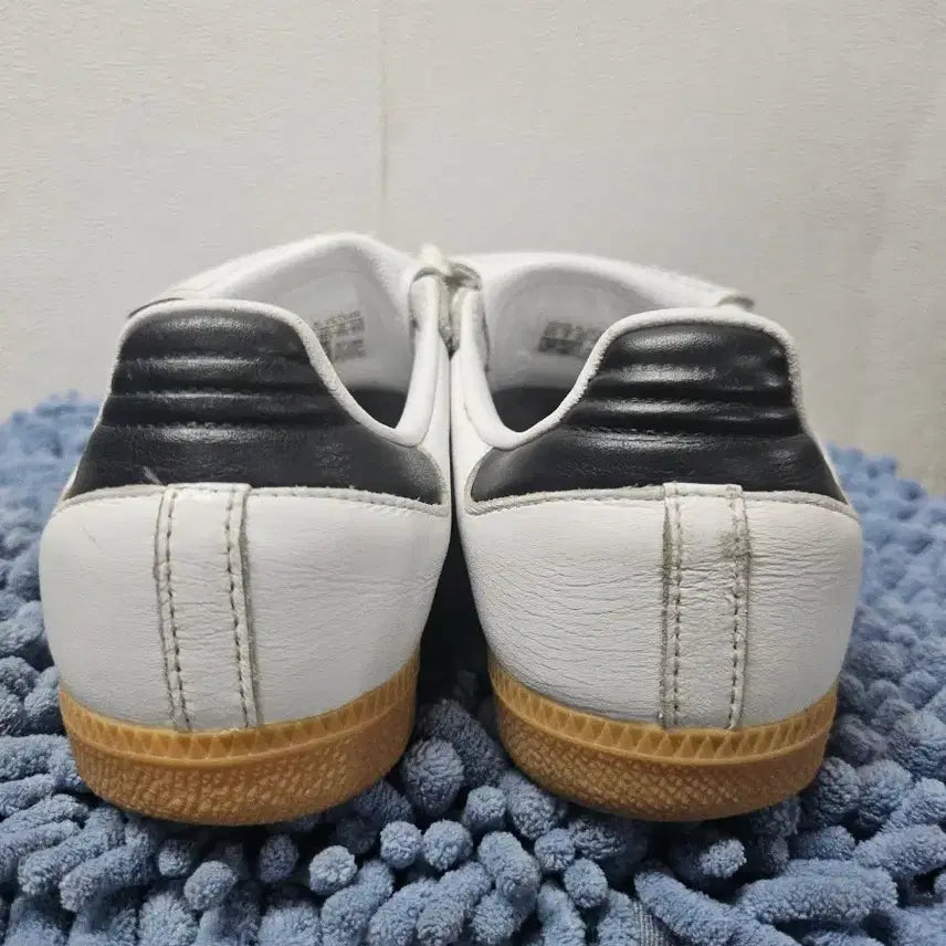 [SOLD OUT] 아디다스] 우먼스 삼바 LT 클라우드화이트 225