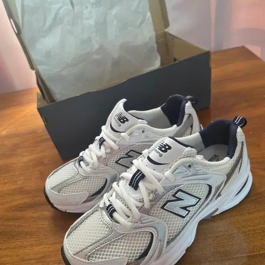 [BUNJANG] New Balance 530 White Silver Sneakers / 뉴발란스 530 화이트 실버 운동화