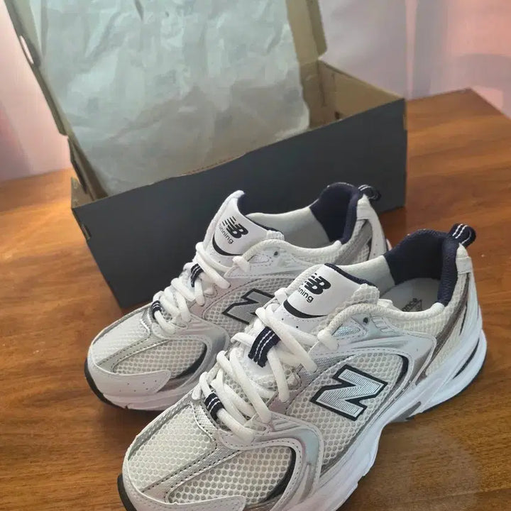 [BUNJANG] New Balance 530 White Silver Sneakers / 뉴발란스 530 화이트 실버 운동화
