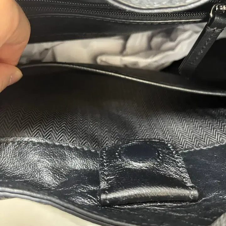 [BUNJANG] Lounge and Lunge Capri M Shoulder Bag / 루즈앤라운지 카프리 M 숄더백