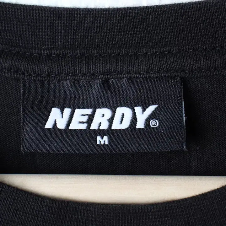 [BUNJANG] Nerdy Big Logo Black T-shirt / (M-L) 널디 반팔 티셔츠 빅로고 블랙 올드스쿨-180F1
