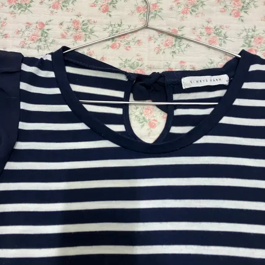 [BUNJANG] Vintage Navy Striped Ribbon Blouse / 빈티지 네이비 스트라이프 리본 블라우스 1068 모리걸 y2k 스트릿 갸