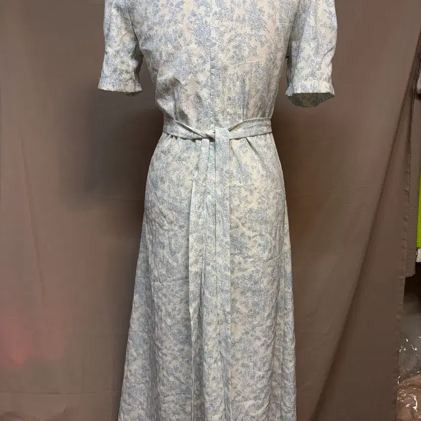 [SOLD OUT] 플라워 패턴 블루 한 여름 시원한 롱 원피스