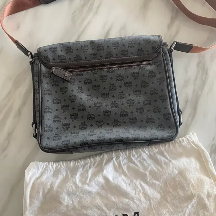 [SOLD OUT] MCM 크로스백