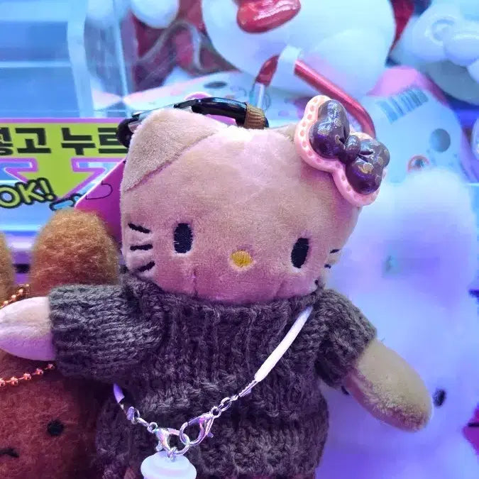 [BUNJANG] Hello Kitty Tanning Keyring / 롱다리 헬로키티 태닝 키링