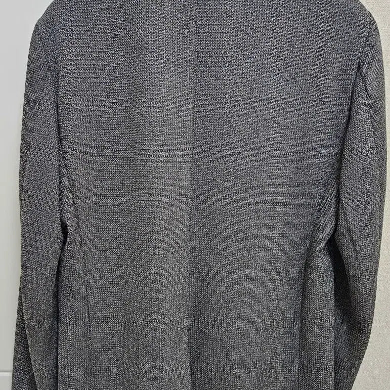 [SOLD OUT] DKNY