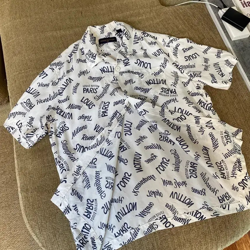 [SOLD OUT] 루이비통 시티 로고 프린트 실크셔츠 ㅡ 105사이즈