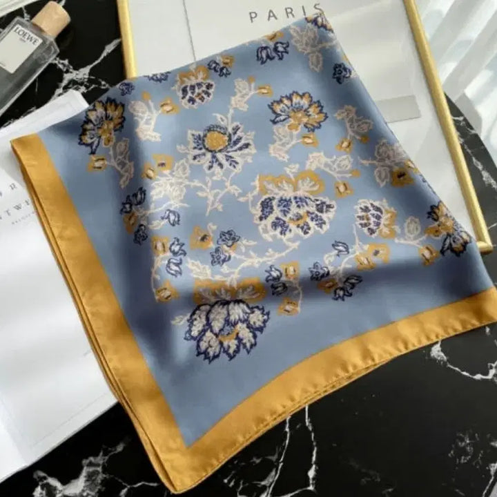 [SOLD OUT] 플라워 패턴 스카프(새상품)
