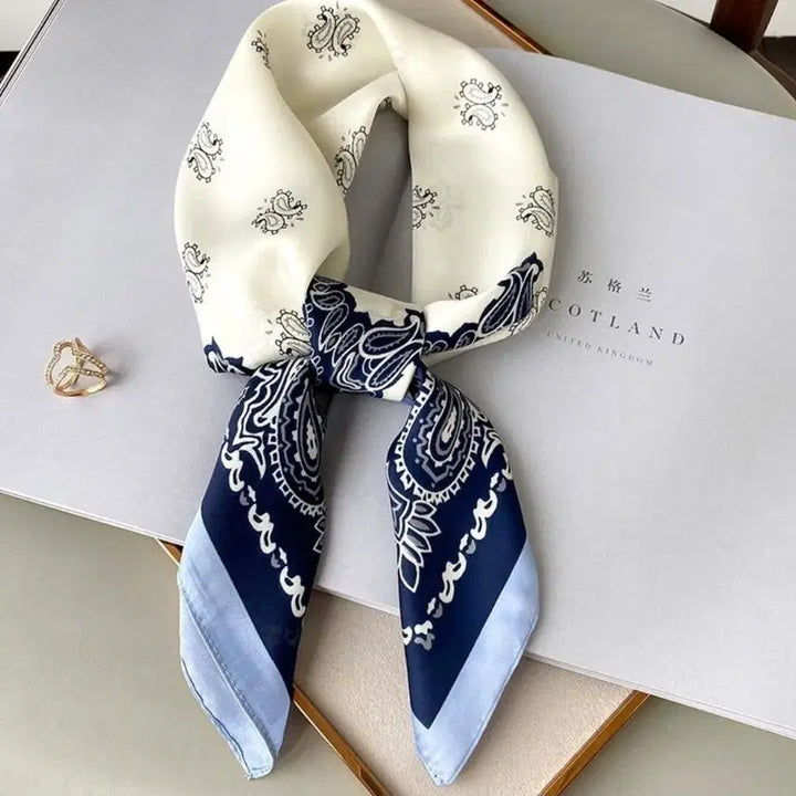 [SOLD OUT] 페이즐리 패턴 스카프(새상품)