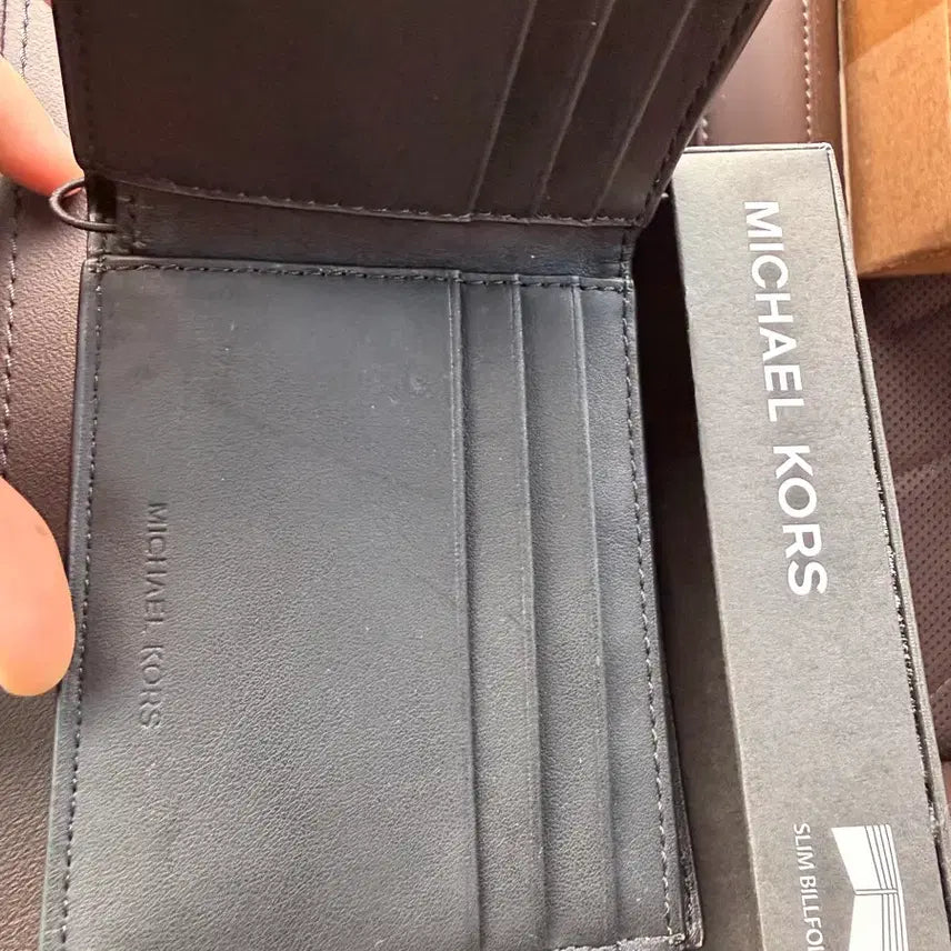 [BUNJANG] Michael Kors Slim Billfold Men&