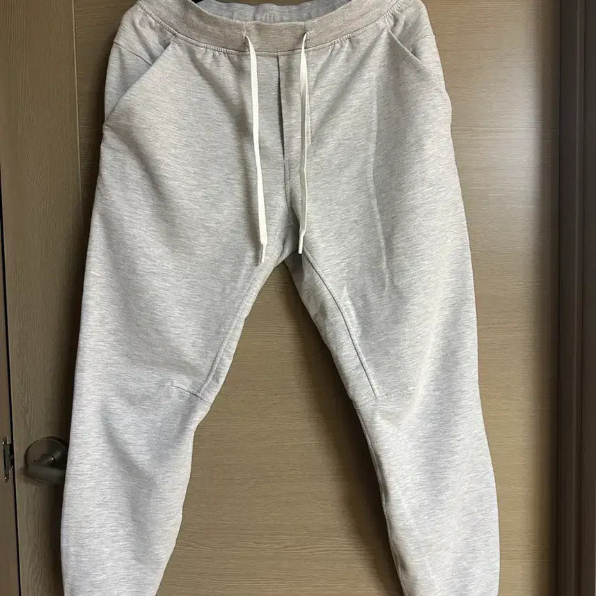 [SOLD OUT] [M]룰루레몬 스테디스테이트 조거
