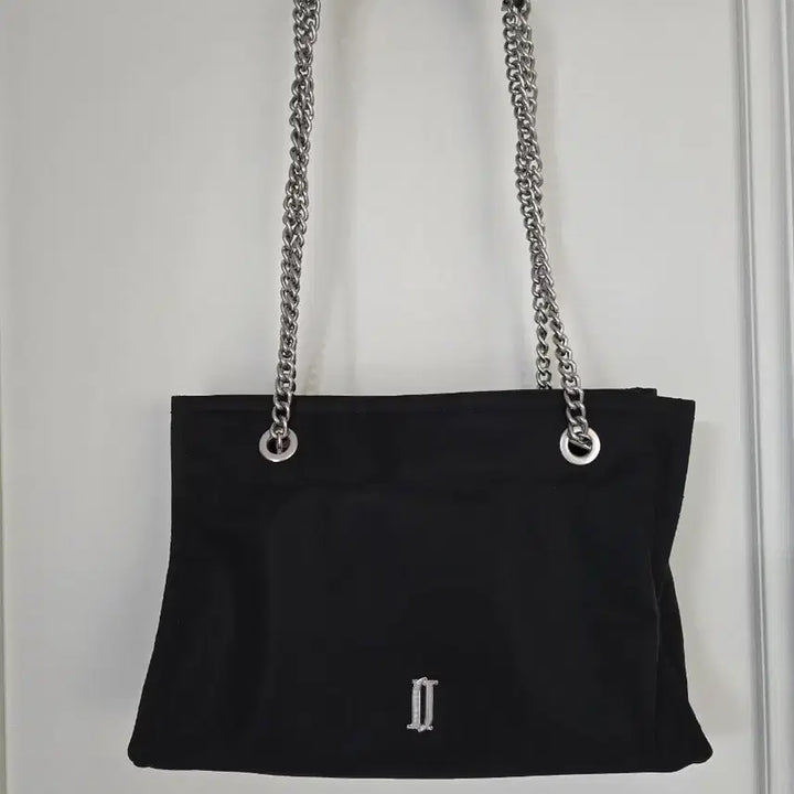 [SOLD OUT] 제이에스티나 나일론 체인 숄더백