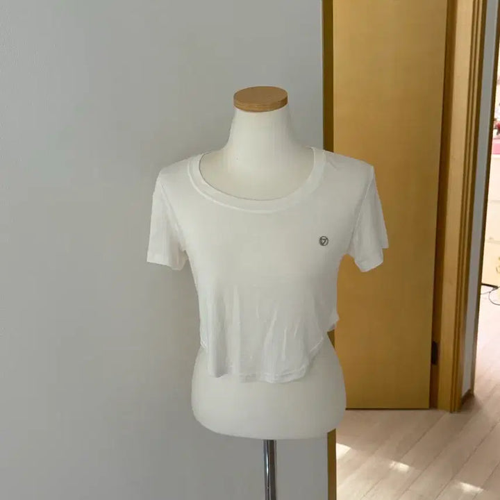 [SOLD OUT] 홀리 반팔새상품