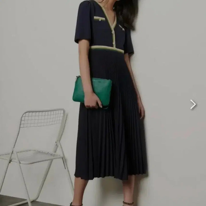 [SOLD OUT] SANDRO 산드로 크루즈 플리츠 원피스 55