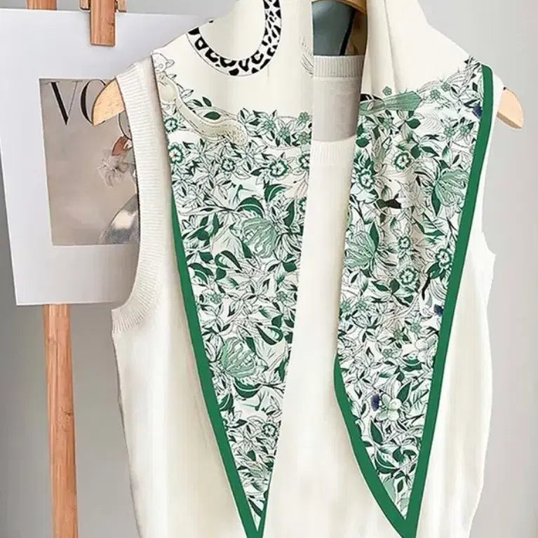 [SOLD OUT] 플라워 패턴 스카프(새상품)