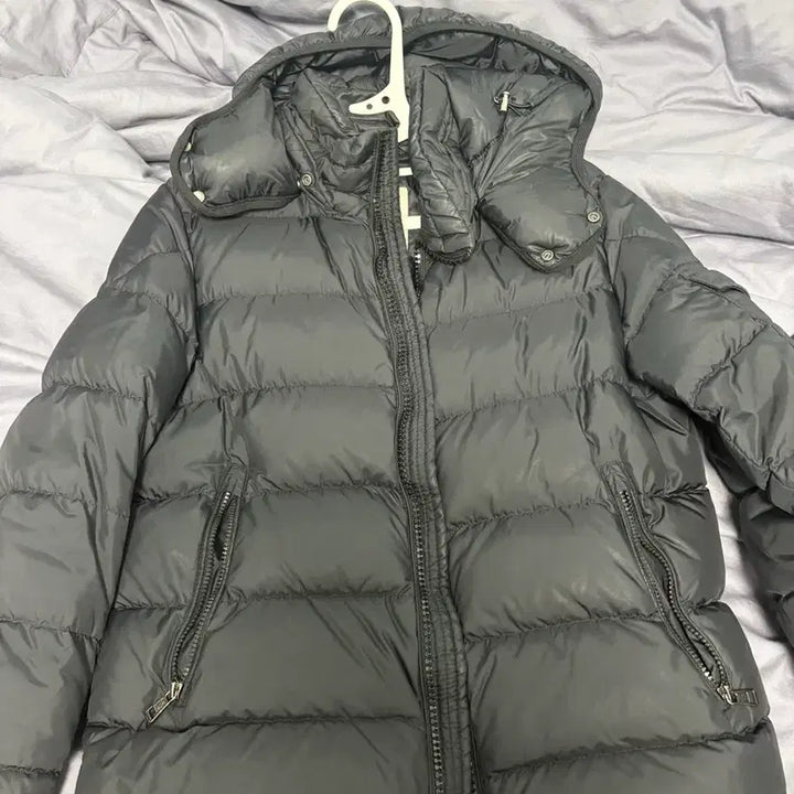 [BUNJANG] Moncler Himalaya Padded Jacket / 몽클레어 히말라야 패딩 1사이즈
