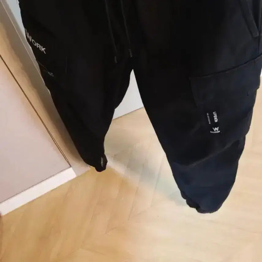 [BUNJANG] LIFEWORK Cargo Jogger Pants / LIFEWORK 라이프워크 바스락 카고 조거팬츠