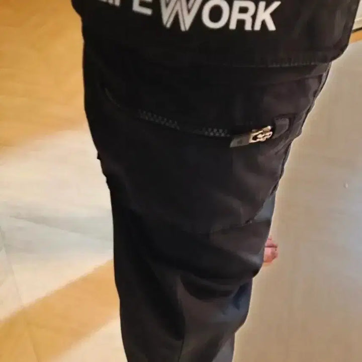 [BUNJANG] LIFEWORK Cargo Jogger Pants / LIFEWORK 라이프워크 바스락 카고 조거팬츠