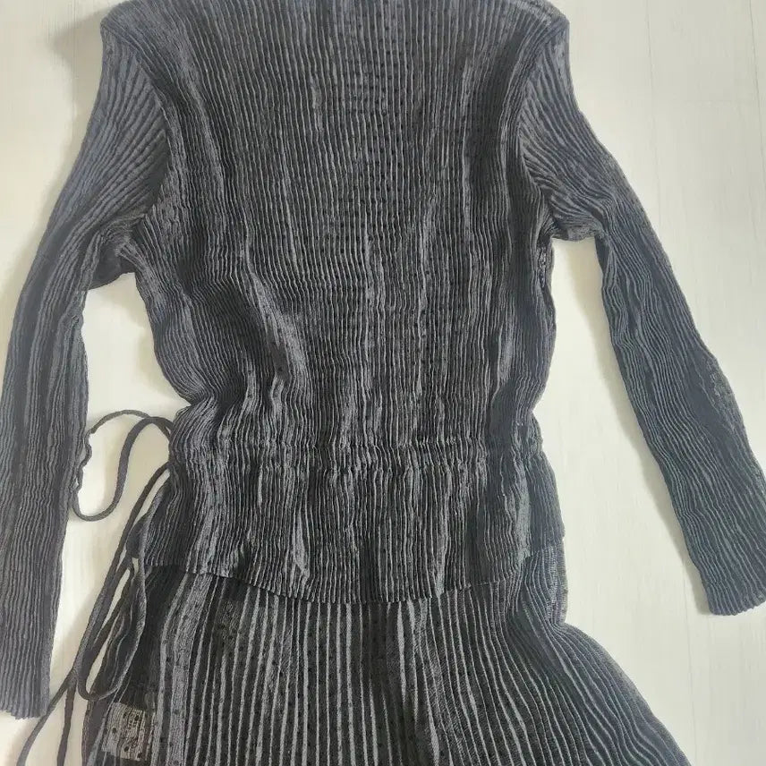 [SOLD OUT] 듀엘  플리츠 롱 원피스