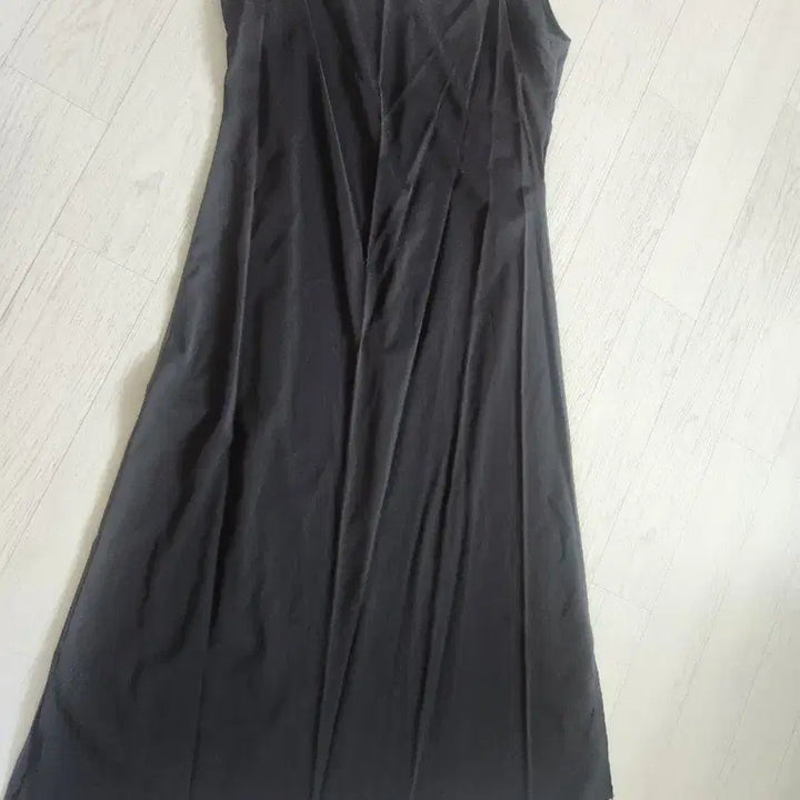 [SOLD OUT] 듀엘  플리츠 롱 원피스