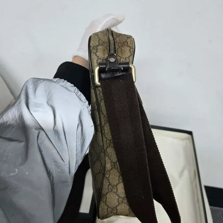 [BUNJANG] Gucci Signature Messenger Bag / [정품] 구찌 시그니처 메신저백