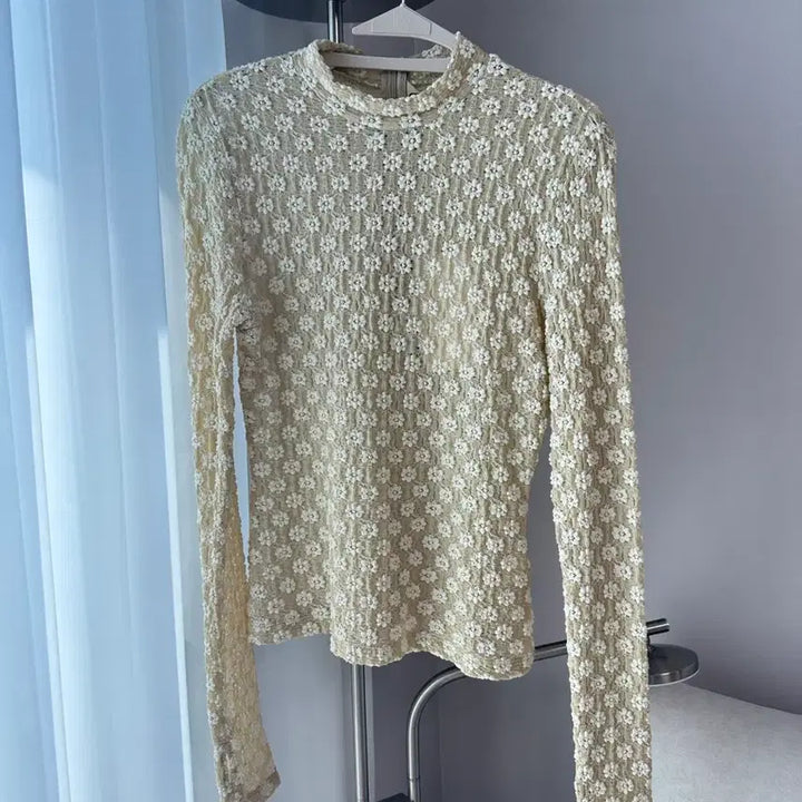 [SOLD OUT] MINJUKIM FLOWER JERSEY TOP
