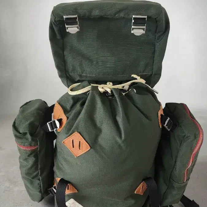 [SOLD OUT] KELTY 홀리팩 올리브색 백팩 가방