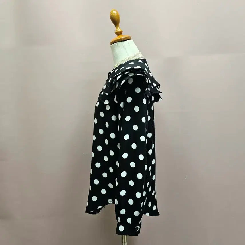 [BUNJANG] Dot Frill Collar Blouse / 도트 프릴카라 블라우스