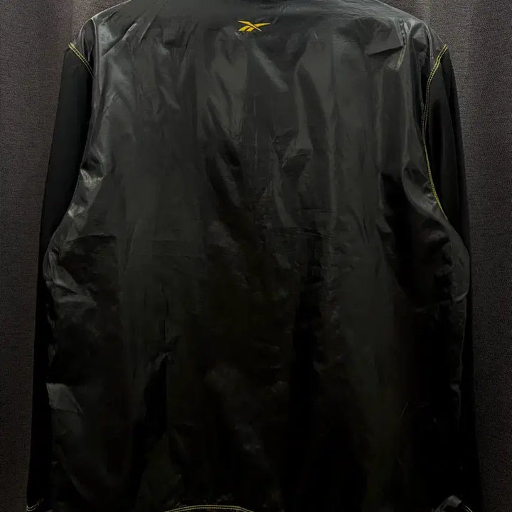[BUNJANG] Reebok Old School Anorak Half-Zip Windbreaker Black / 리복 올드스쿨 아노락 반집업 바람막이 블랙