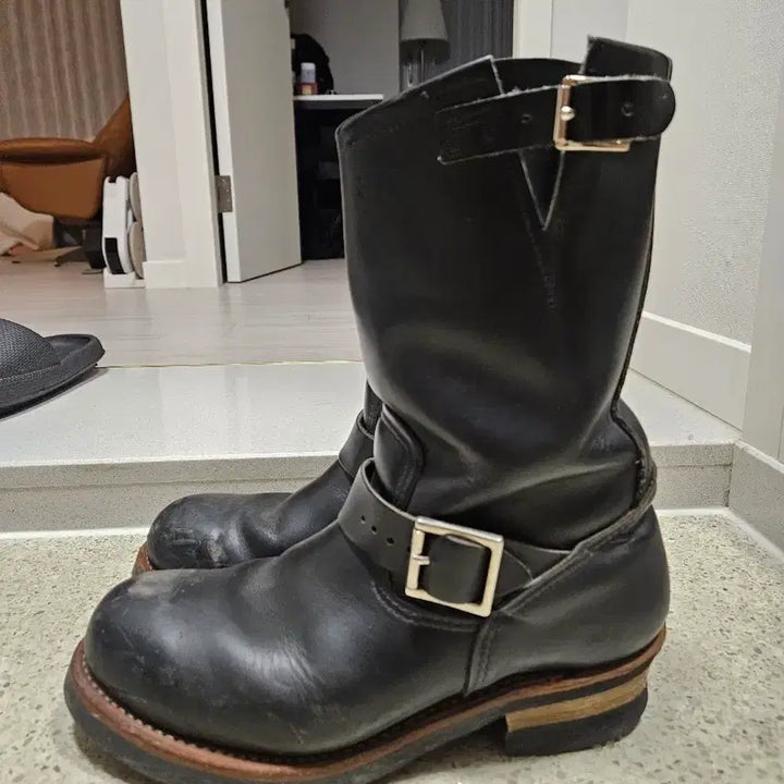 [BUNJANG] Red Wing 2268 Engineer Boots / 레드윙 2268 엔지니어 부츠 (8.5D / 265mm)