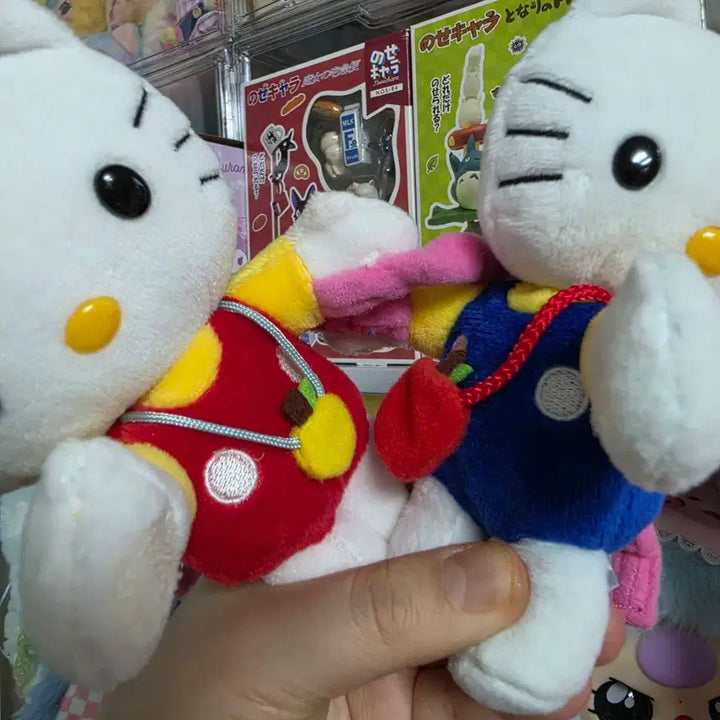 [BUNJANG] Kitty Curtain Holder / 고전키티 커튼 홀터