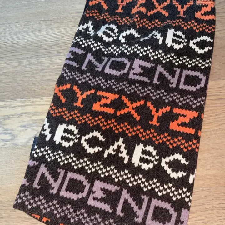 [SOLD OUT] 폴봇 넥워머