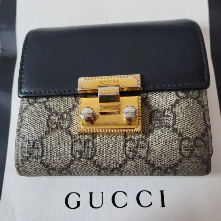 [BUNJANG] Gucci GG Pattern Bi-fold Wallet / 구찌 GG패턴 반지갑