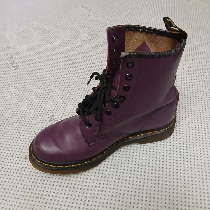 [BUNJANG] Dr. Martens Purple Leather Boots / 닥터마틴 퍼플 레더 부츠