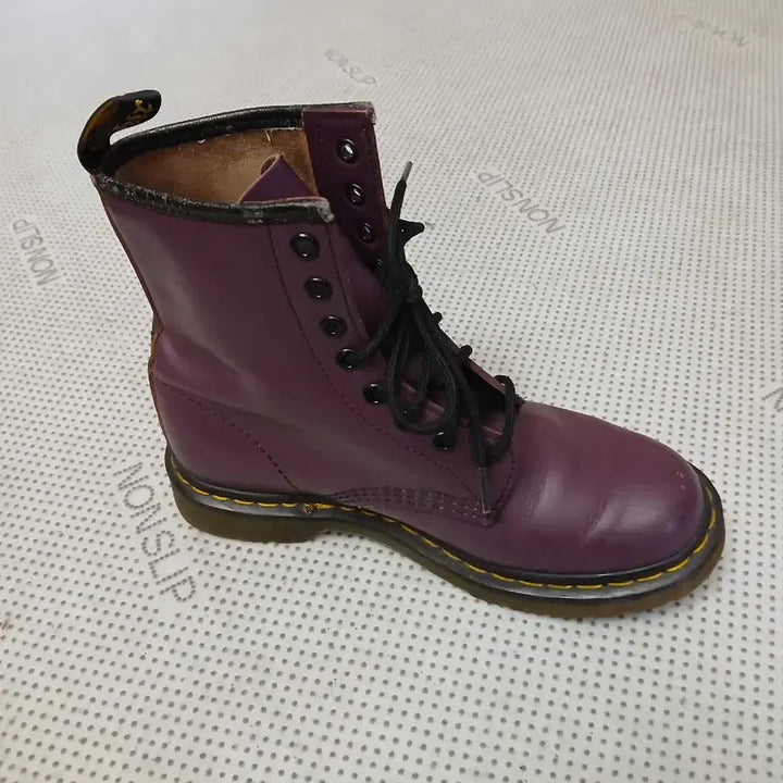 [BUNJANG] Dr. Martens Purple Leather Boots / 닥터마틴 퍼플 레더 부츠