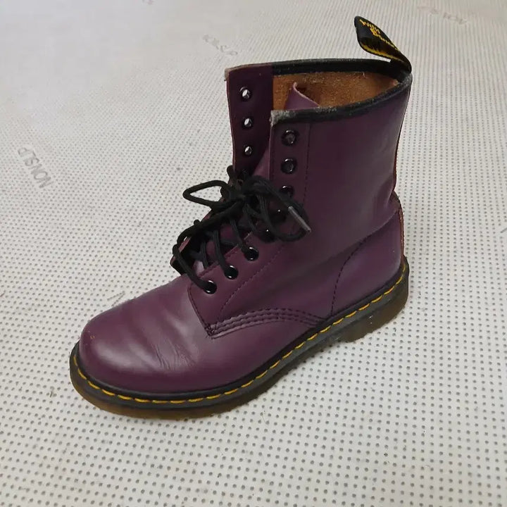 [BUNJANG] Dr. Martens Purple Leather Boots / 닥터마틴 퍼플 레더 부츠