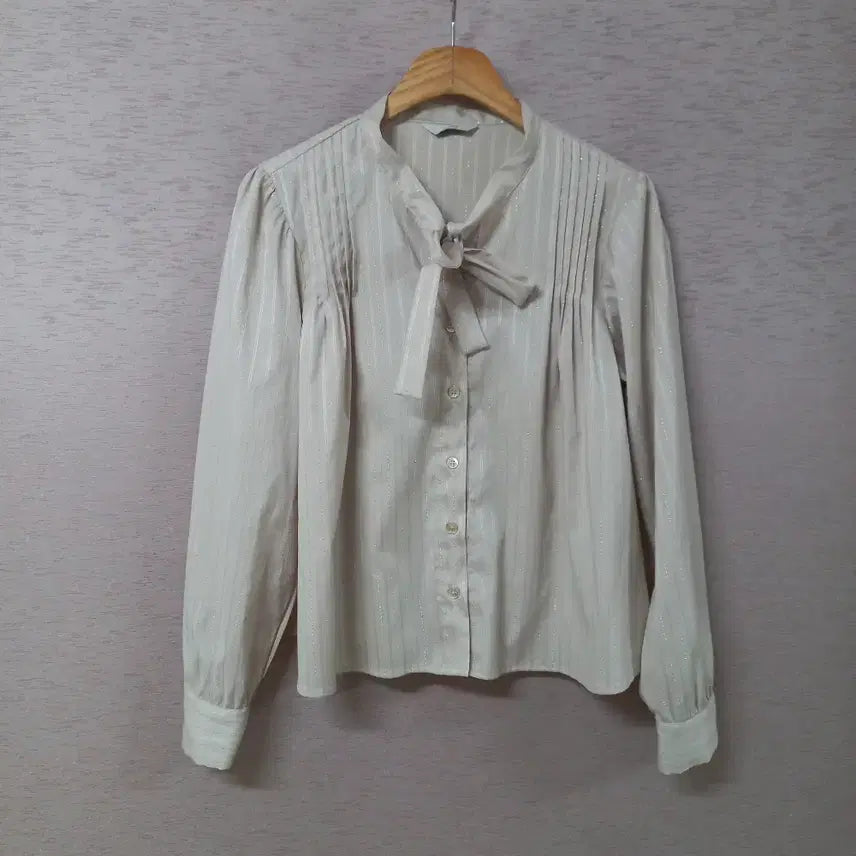 [BUNJANG] MODO Pearl Pleated Blouse / B4-15/MODO 펄배색 핀턱주름  셔링 블라우스 여성