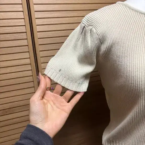 [BUNJANG] Ivory Cutout Short Sleeve Knit Top / 아이보리 컷아웃 반팔 니트 수입의류