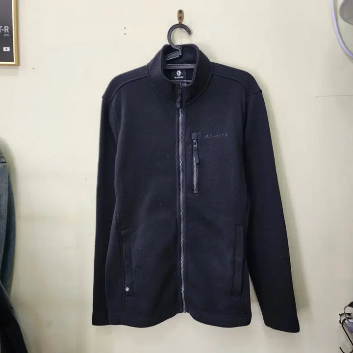 [BUNJANG] Black Yak Zip-Up Jacket / [ 100 ] 블랙야크 집업 자켓